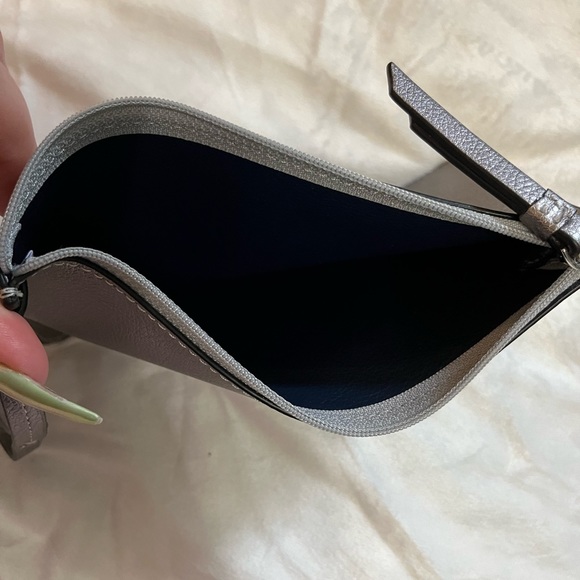 Kate Spade Wristlet - Picture 3 of 3